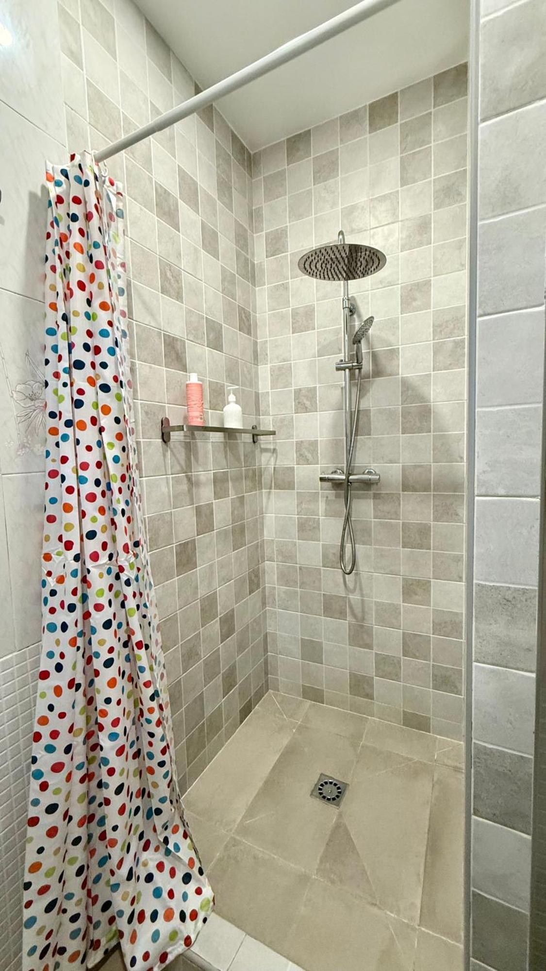 Apartamento Turistico Ciudad Jardin - Nervion. Sevilla Bagian luar foto